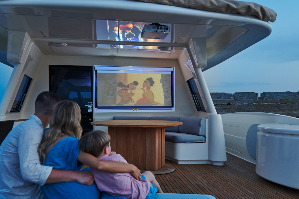 Navetta 26 Friend_s Boat_Sundeck_Cinema_YACHT IN copy